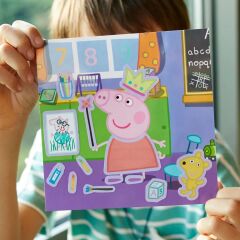 Dress-Up Reusable Sticker Set: Peppa Pig'in Tarzını Belirle 80 çıkartma 2 sahne