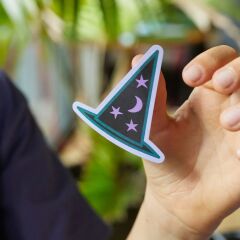 Dress-Up Reusable Sticker Set: Peppa Pig'in Tarzını Belirle 80 çıkartma 2 sahne