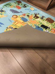 Dünya ve Sevimli Hayvanlar Alemi Oyun Halısı 100x140 cm