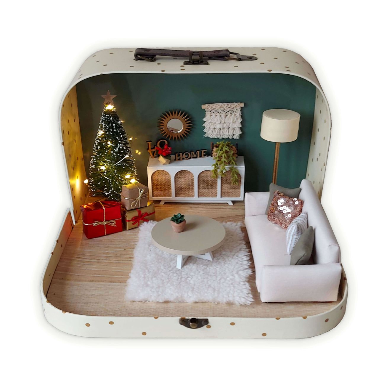 Travel Dollhouse - Salon Yeni Yıl Konsepti